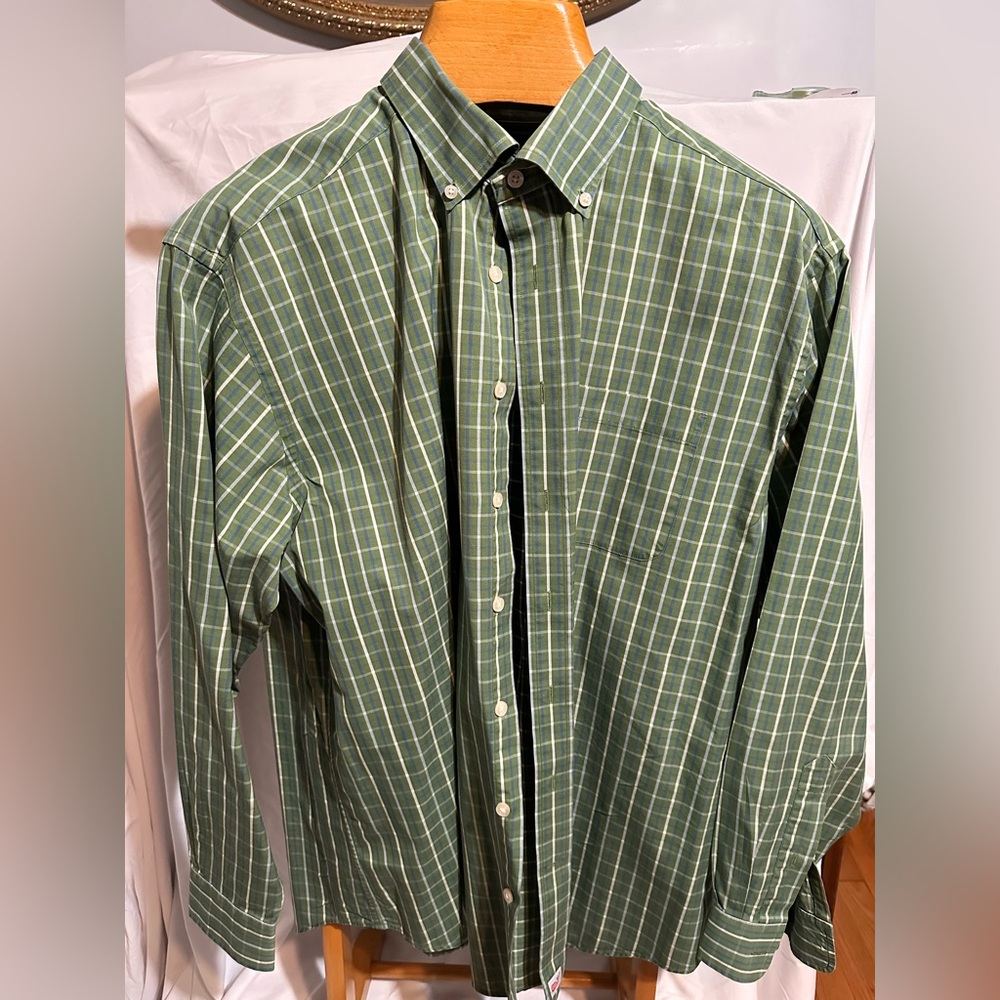 Vineyard Vines XL